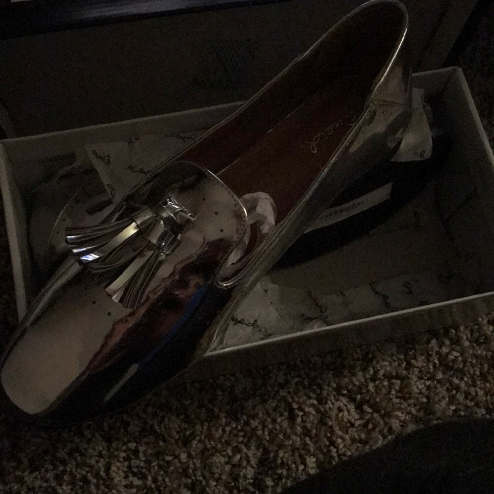 Loafers - Picture 2 of 3